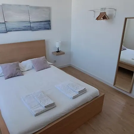 Serafina 2nd Floor 2br With Swimingpool Lejlighed *