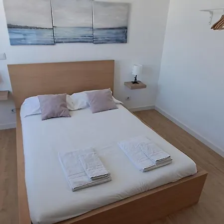 Apartment Serafina 2nd Floor 2br With Swimingpool *